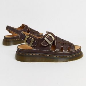 Dr Martens 8092 arc sandals in dark brown Size 10